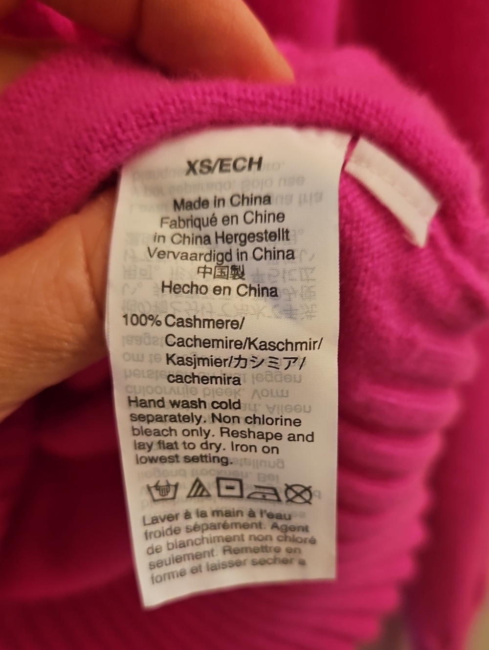 J.Crew 100% Cashmere Turtleneck Sweater | Hot Pink | Size XS | Luxury Staple - Picture 5 of 8